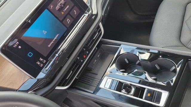 2025 Volkswagen Atlas SE 4Motion