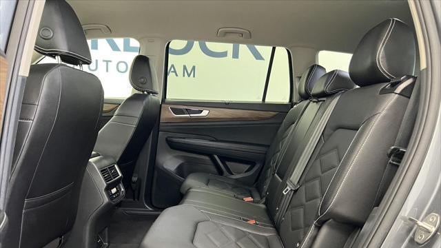 2025 Volkswagen Atlas SE 4Motion
