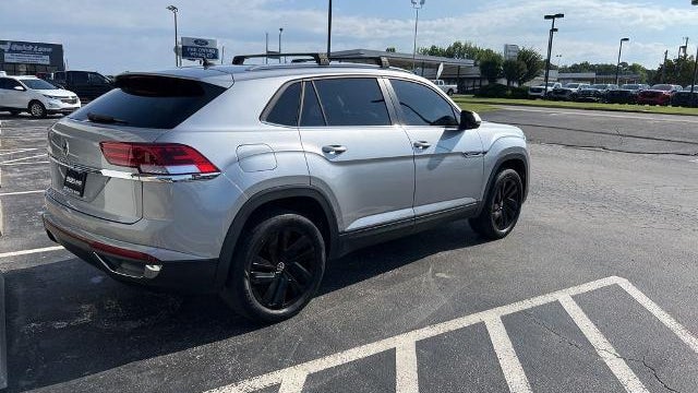 2022 Volkswagen Atlas Cross Sport SE