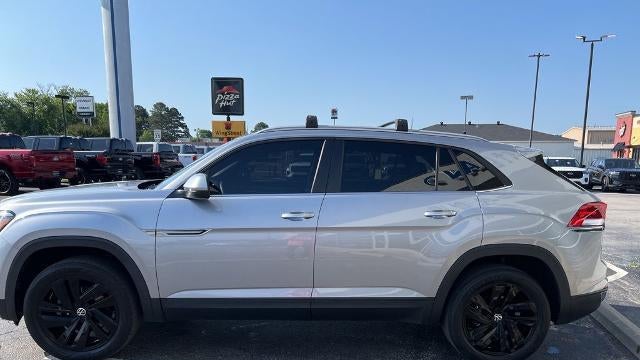 2022 Volkswagen Atlas Cross Sport SE