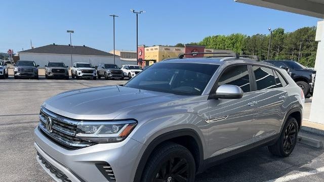 2022 Volkswagen Atlas Cross Sport SE