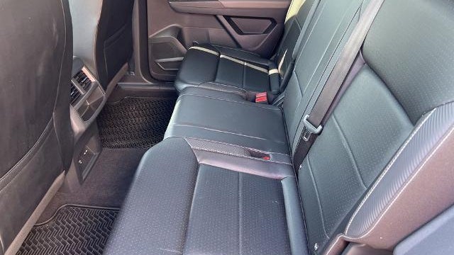 2022 Volkswagen Atlas Cross Sport SE