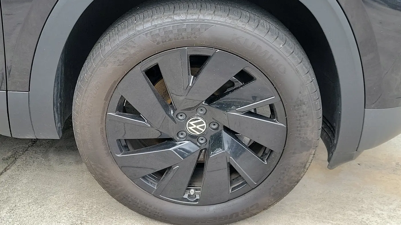 2026 Volkswagen Atlas Cross Sport SE