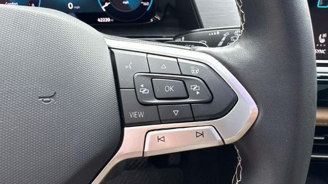 2024 Volkswagen Atlas Cross Sport SE