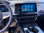 2025 Atlas Cross Sport Thumbnail 7