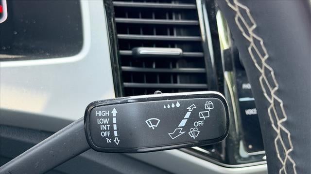 2023 Volkswagen Atlas Cross Sport V6 SE