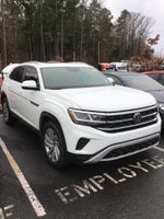 2023 Atlas Cross Sport Thumbnail 2