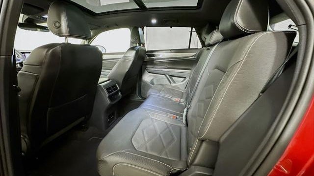 2024 Volkswagen Atlas Cross Sport SE