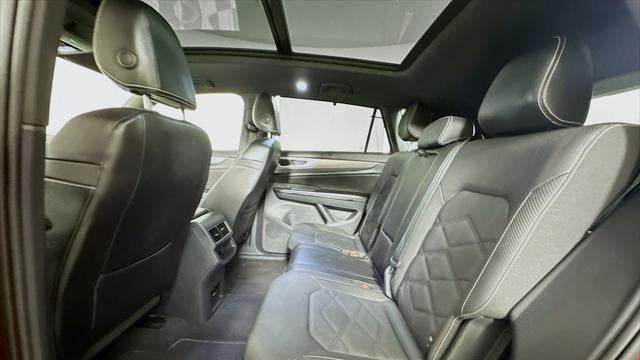 2024 Volkswagen Atlas Cross Sport SE