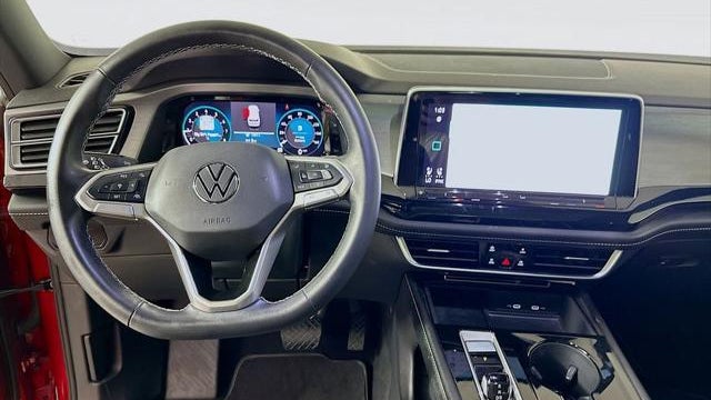 2024 Volkswagen Atlas Cross Sport SE