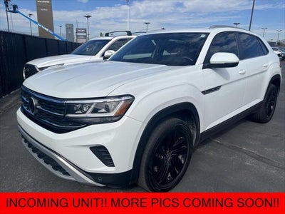 Photo of a 2022 Volkswagen Atlas Cross Sport V6 SE 4DR SUV W/Technology for sale