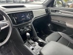 2022 Atlas Cross Sport Thumbnail 7