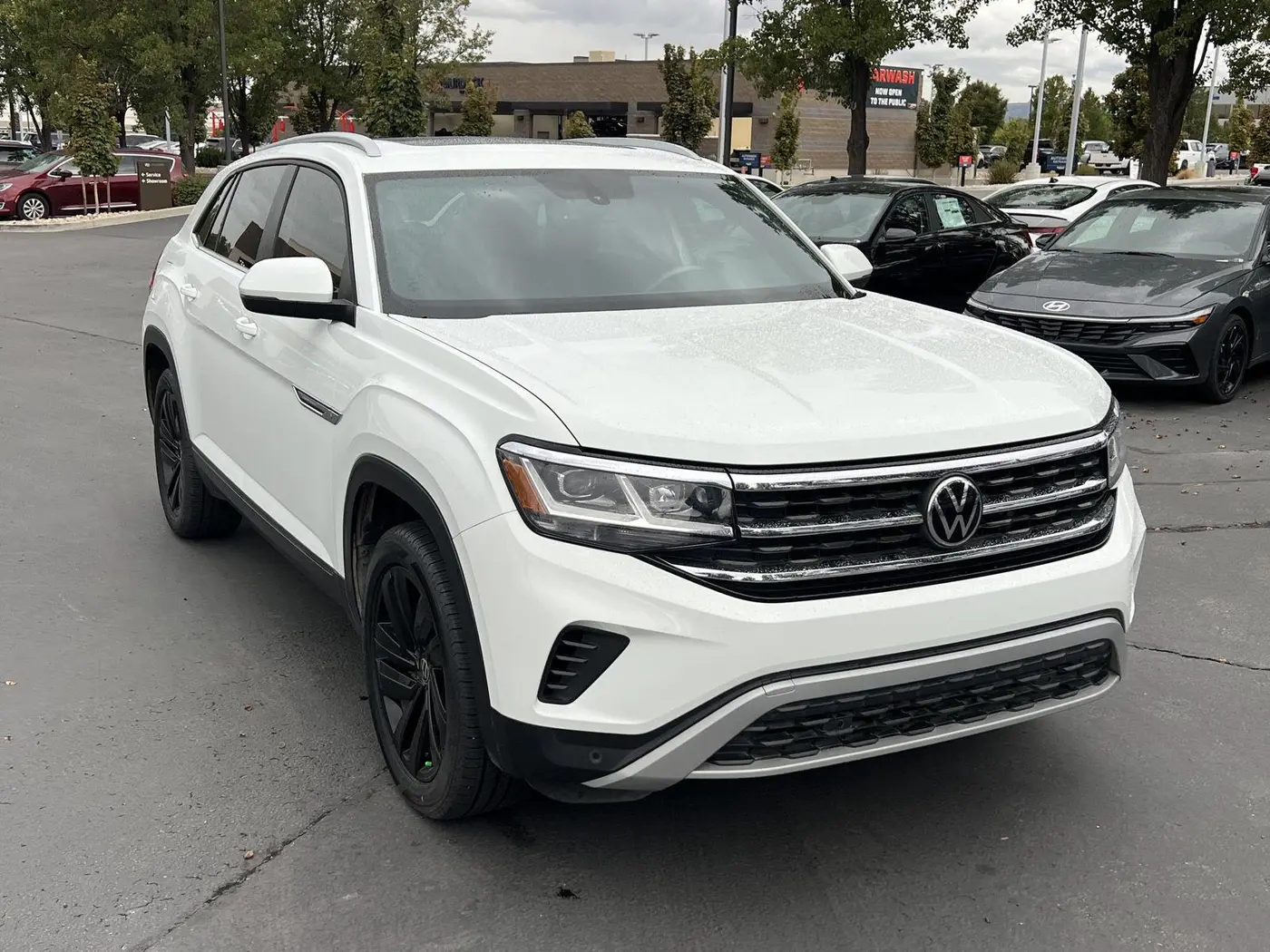 2022 Volkswagen Atlas - $23,842