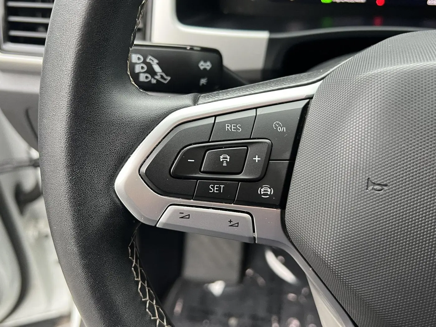 2022 Volkswagen Atlas - $23,842