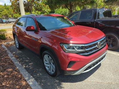 Photo of a 2022 Volkswagen Atlas Cross Sport V6 SE 4DR SUV W/Technology for sale