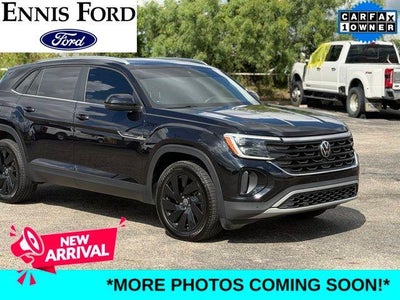 Photo of a 2024 Volkswagen Atlas Cross Sport SE 4DR SUV W/Technology for sale