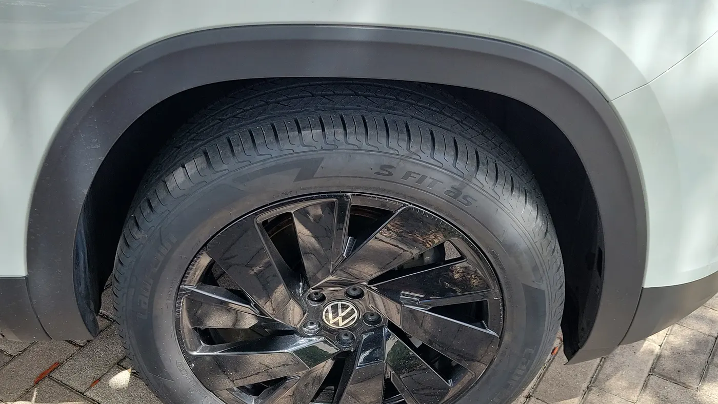 2024 Volkswagen Atlas Cross Sport SE