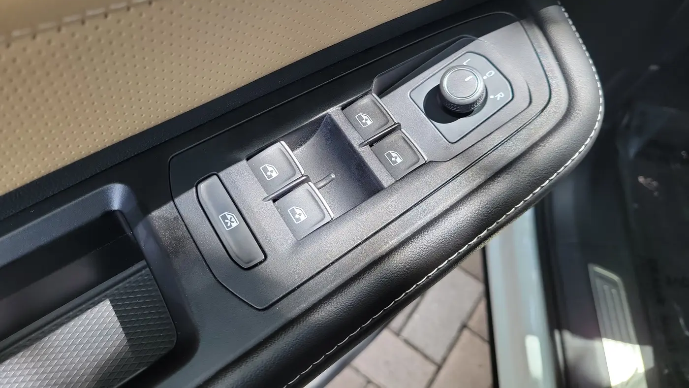 2024 Volkswagen Atlas Cross Sport SE