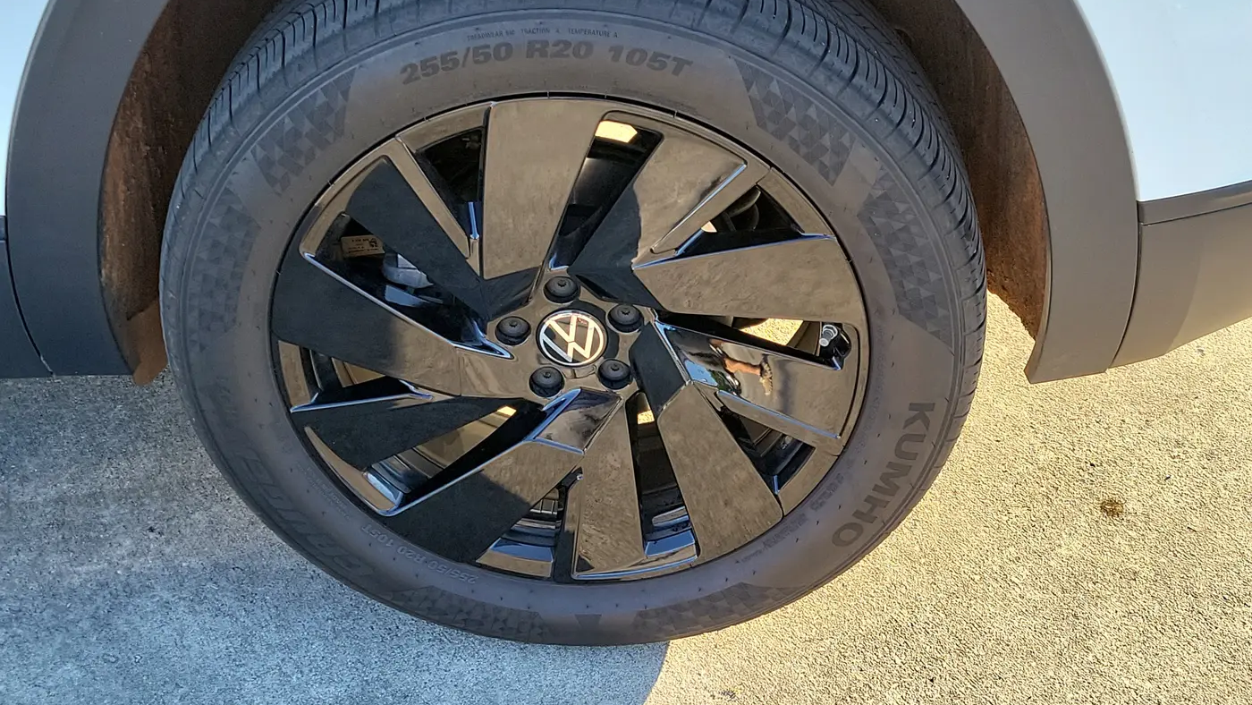 2025 Volkswagen Atlas Cross Sport SE