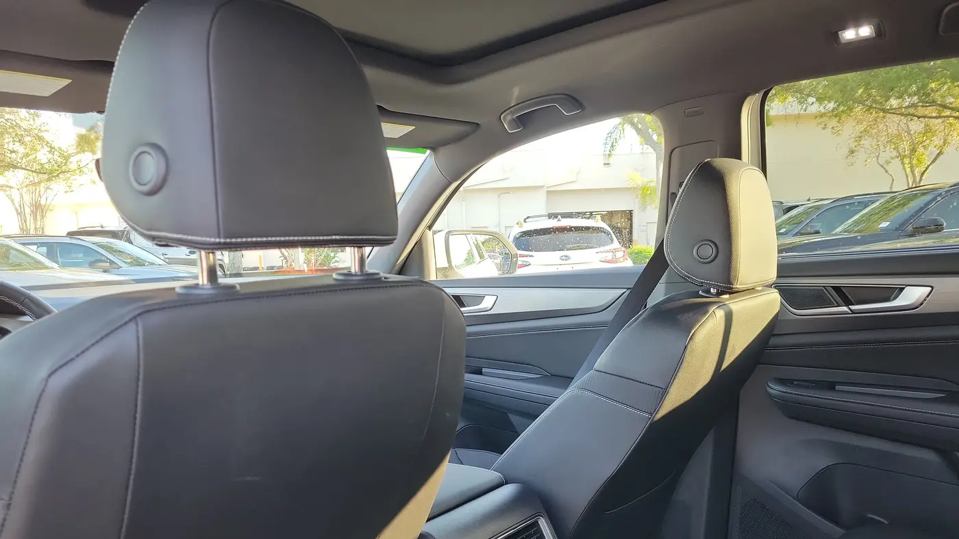2025 Volkswagen Atlas Cross Sport SE