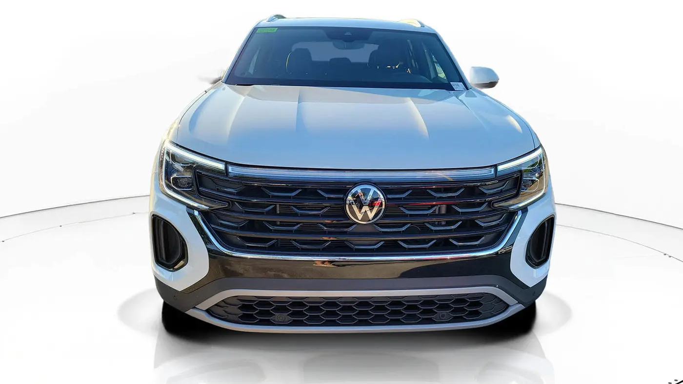 2025 Volkswagen Atlas Cross Sport SE