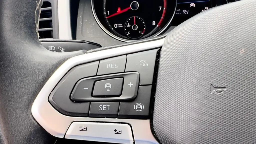 2021 Volkswagen Atlas Cross Sport V6 SE