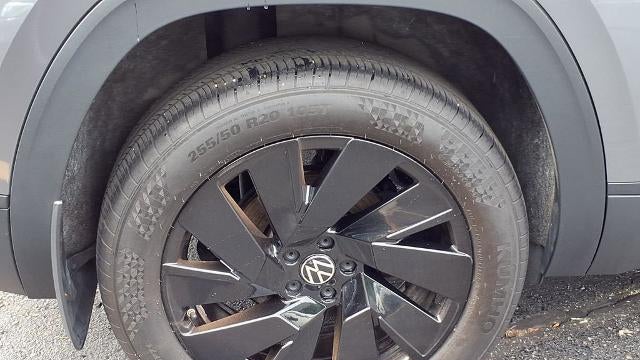 2024 Volkswagen Atlas Cross Sport SE