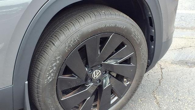 2024 Volkswagen Atlas Cross Sport SE