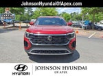 2024 Atlas Cross Sport Thumbnail 32
