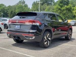 2024 Atlas Cross Sport Thumbnail 9