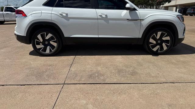 2025 Volkswagen Atlas Cross Sport SE
