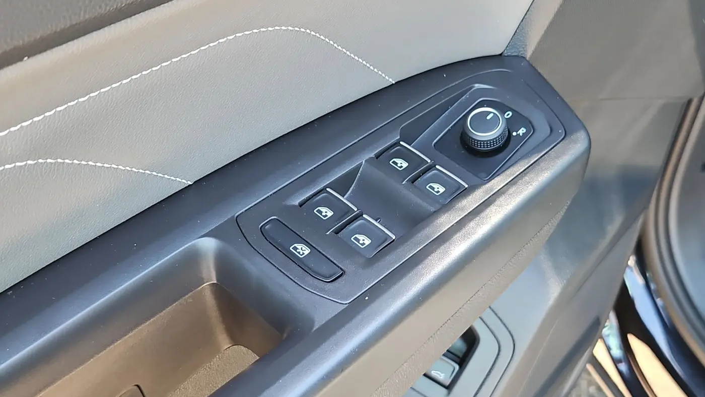 2023 Volkswagen Atlas Cross Sport V6 SE