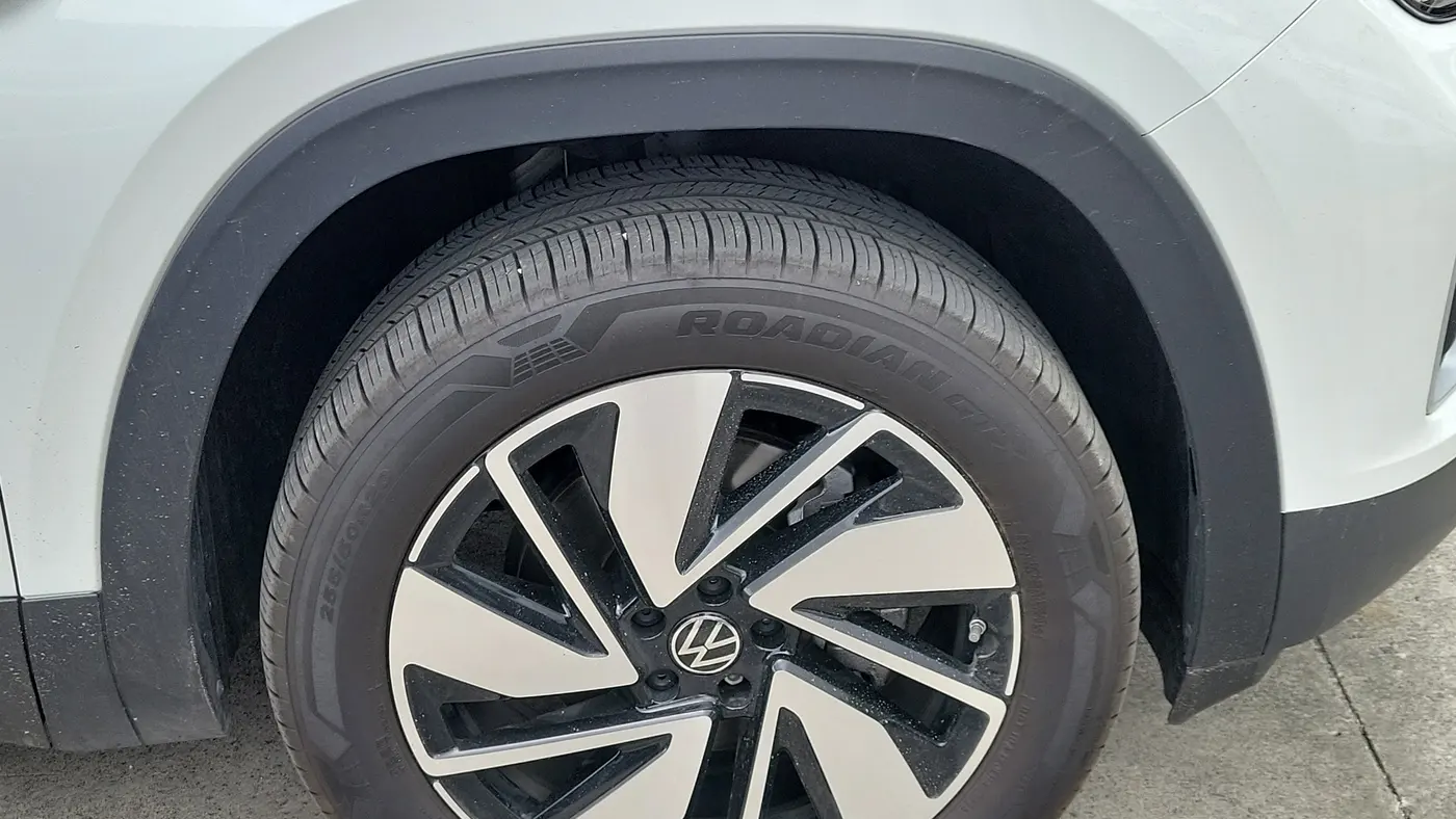 2026 Volkswagen Atlas SE