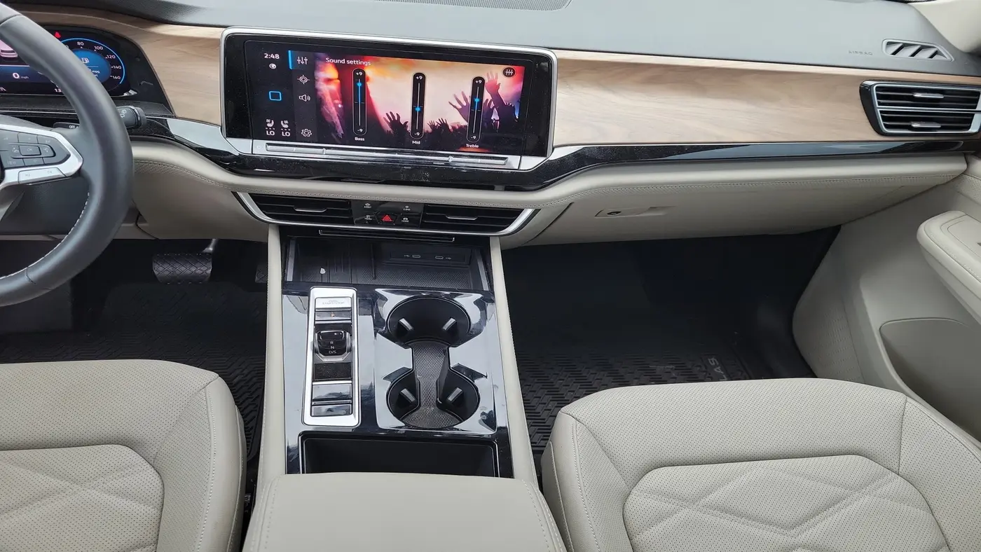 2026 Volkswagen Atlas SE