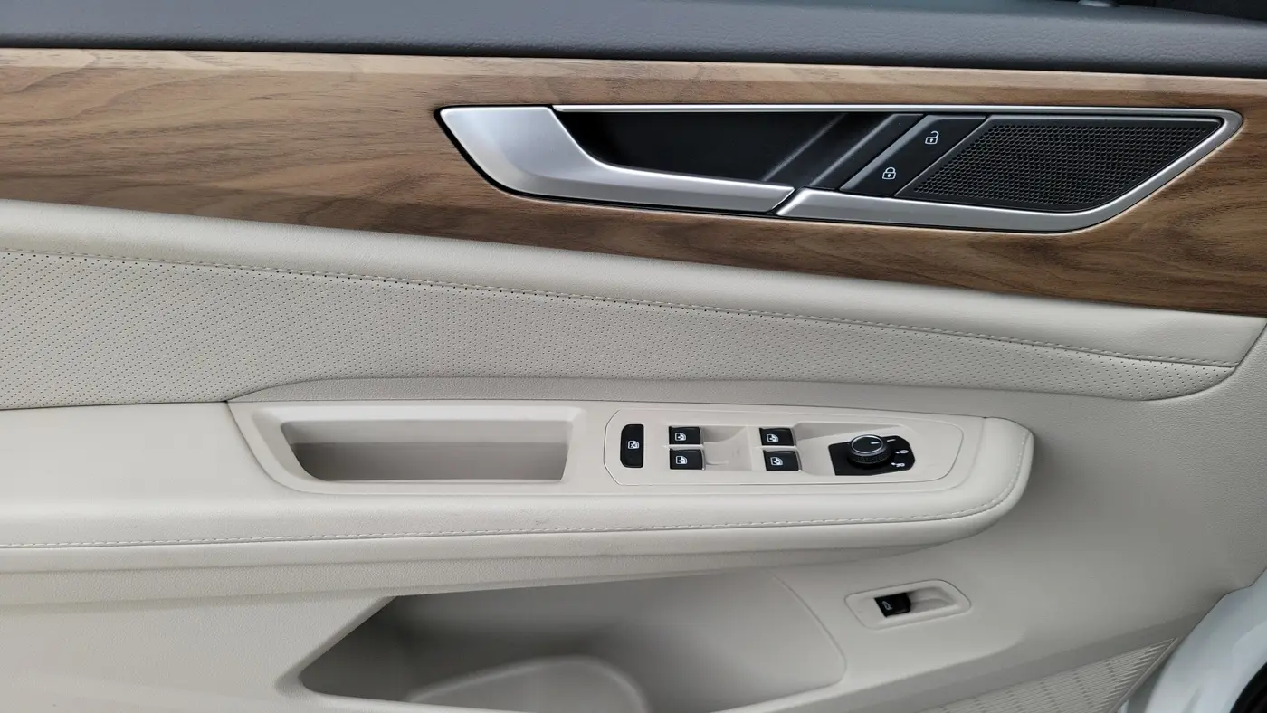 2026 Volkswagen Atlas SE