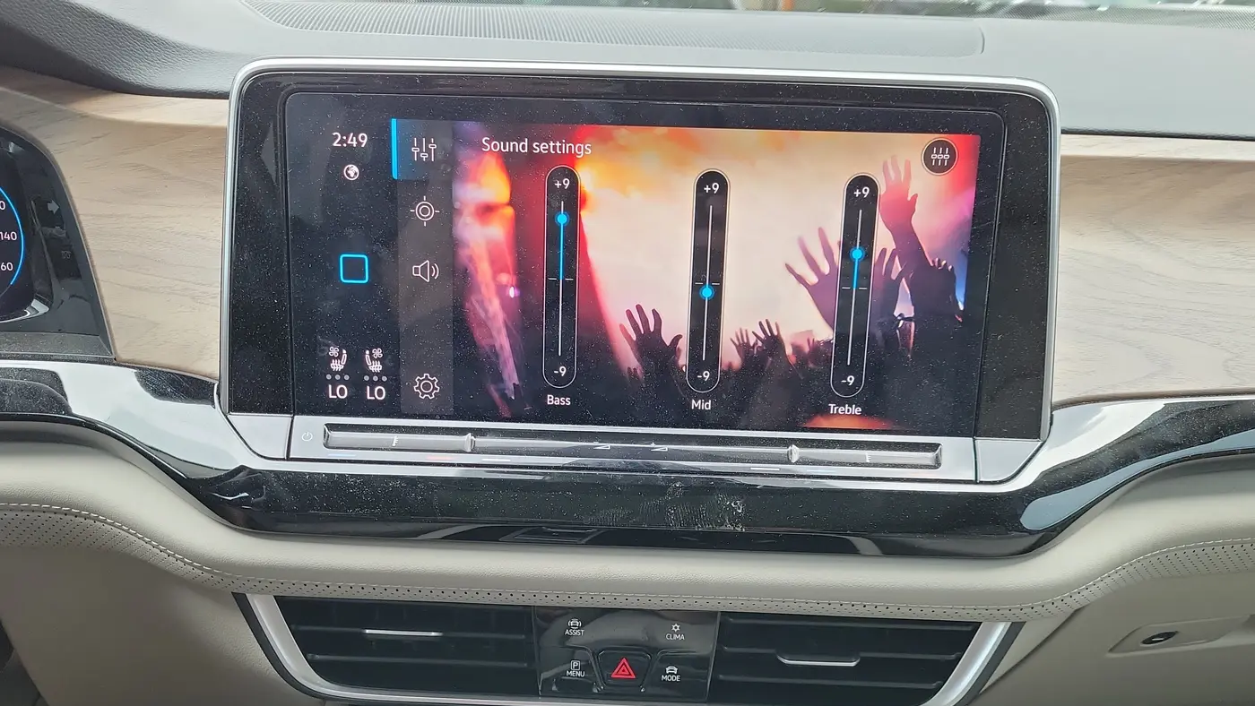 2026 Volkswagen Atlas SE