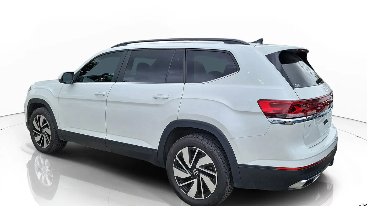 2026 Volkswagen Atlas SE