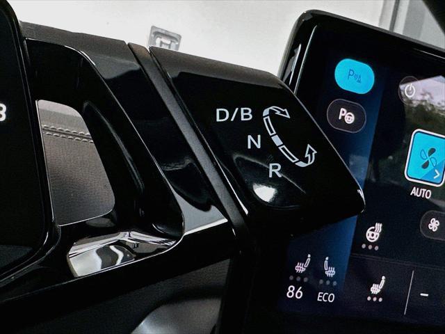 2023 Volkswagen Id.4 - $24,875