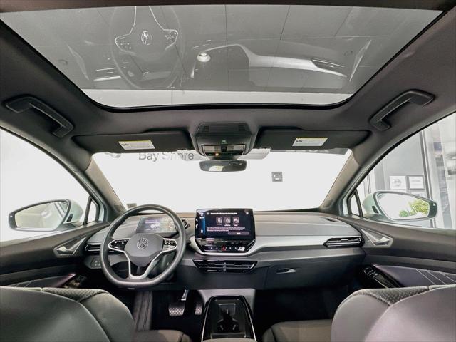 2023 Volkswagen Id.4 - $24,875