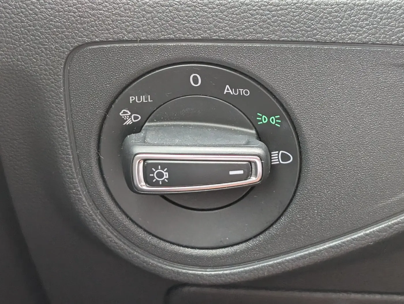 2021 Volkswagen Atlas - $19,991