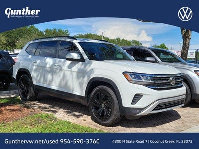 2022 Volkswagen Atlas SE 4DR SUV W/Technology