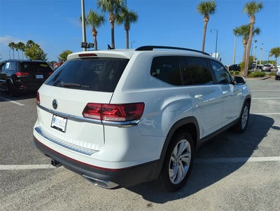 Photo of a 2023 Volkswagen Atlas V6 SE 4DR SUV W/Technology for sale