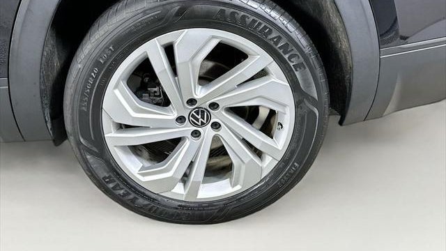 2023 Volkswagen Atlas V6 SE