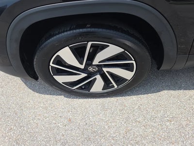 2024 Volkswagen Atlas SE 4DR SUV W/Technology
