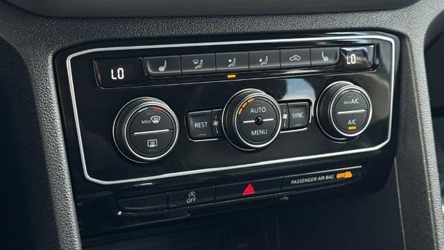 2023 Volkswagen Atlas V6 SE