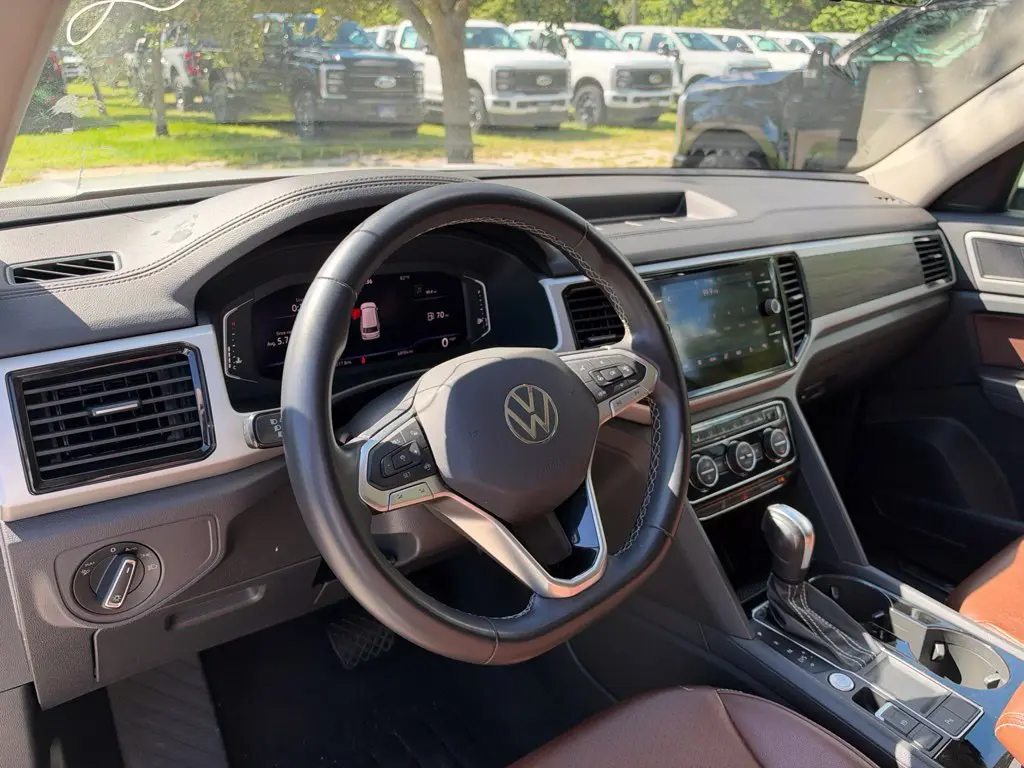 2022 Volkswagen Atlas - $19,449