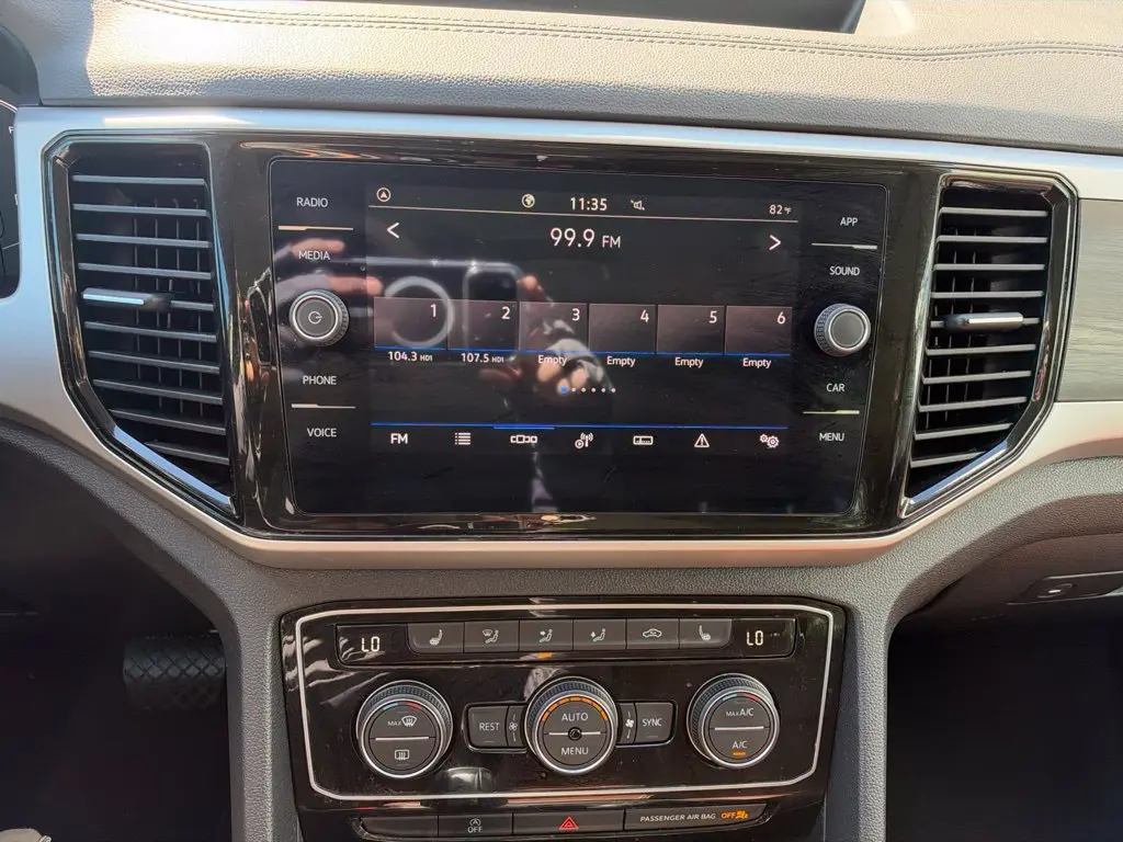 2022 Volkswagen Atlas - $19,449