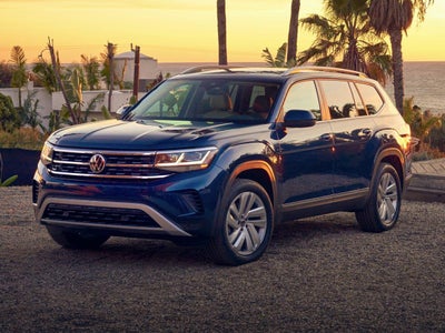 Photo of a 2023 Volkswagen Atlas V6 SE 4DR SUV W/Technology for sale