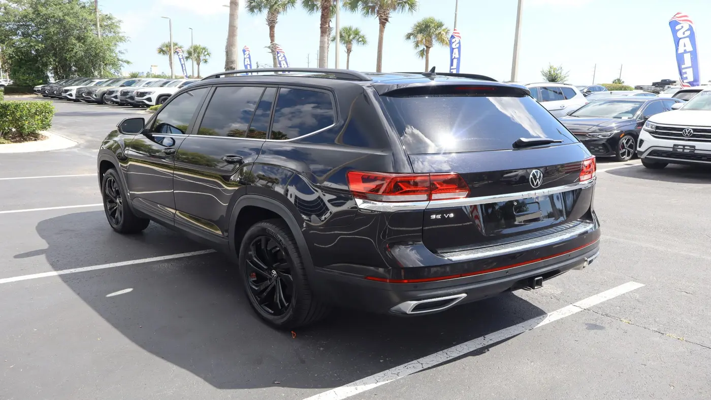 2023 Volkswagen Atlas V6 SE