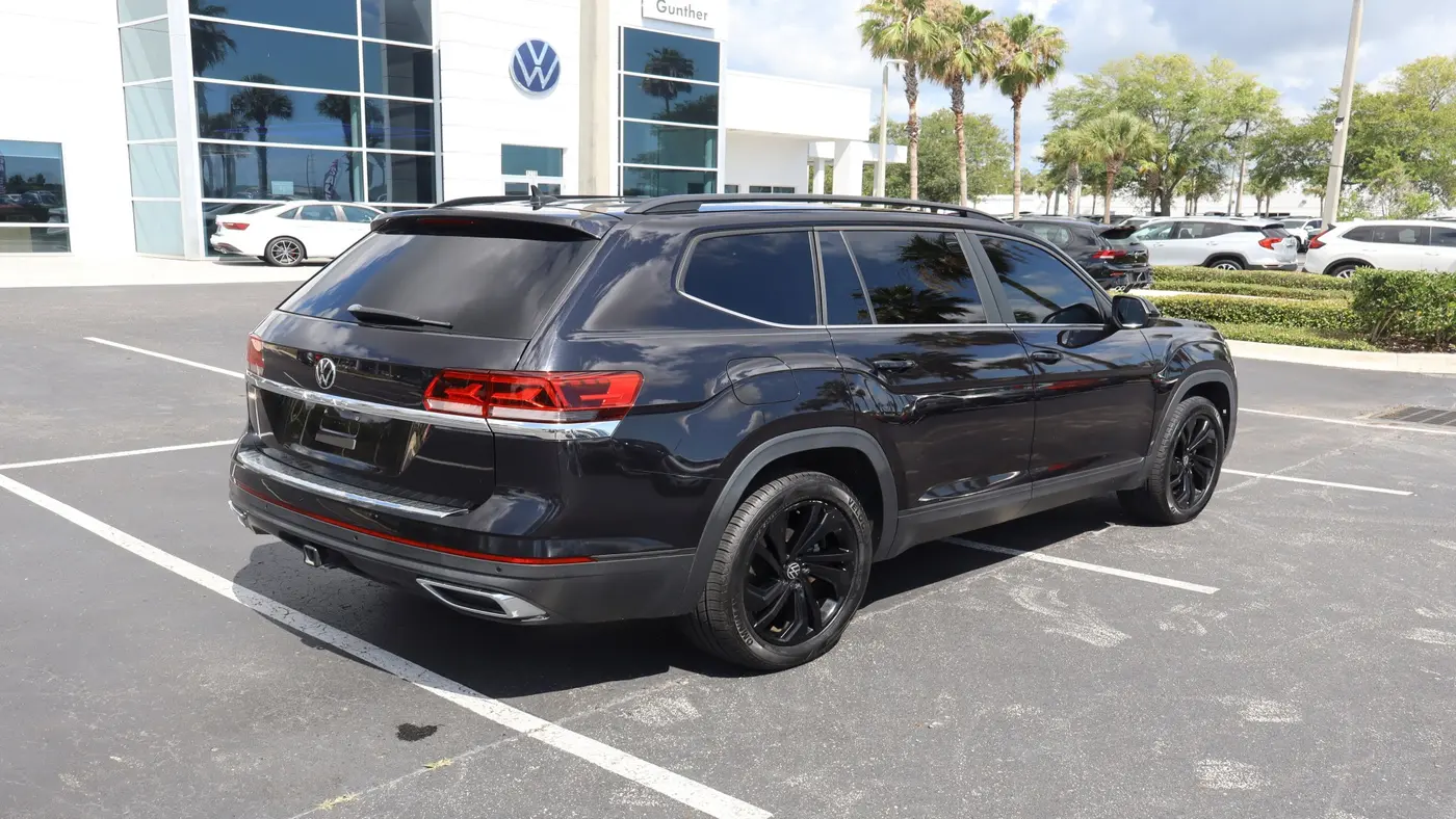 2023 Volkswagen Atlas V6 SE